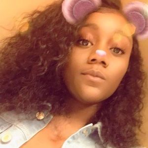 Meet your Posher, Daja